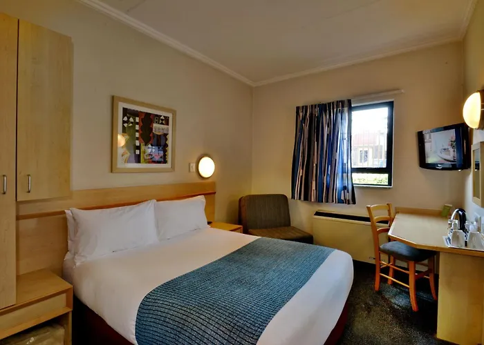 Road Lodge Centurion