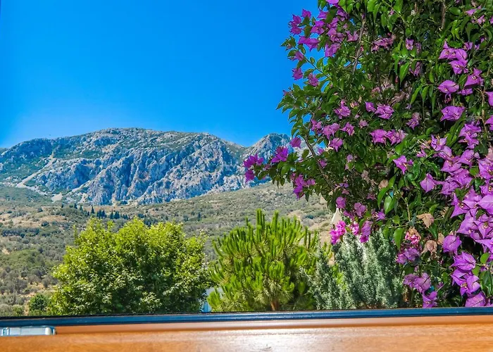 Karaburun Konak Hotel