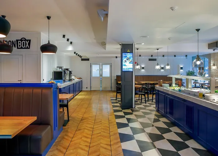 Metropol Hotel