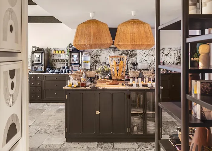 Maisons du Monde Hôtel&Suites - La Rochelle Vieux Port