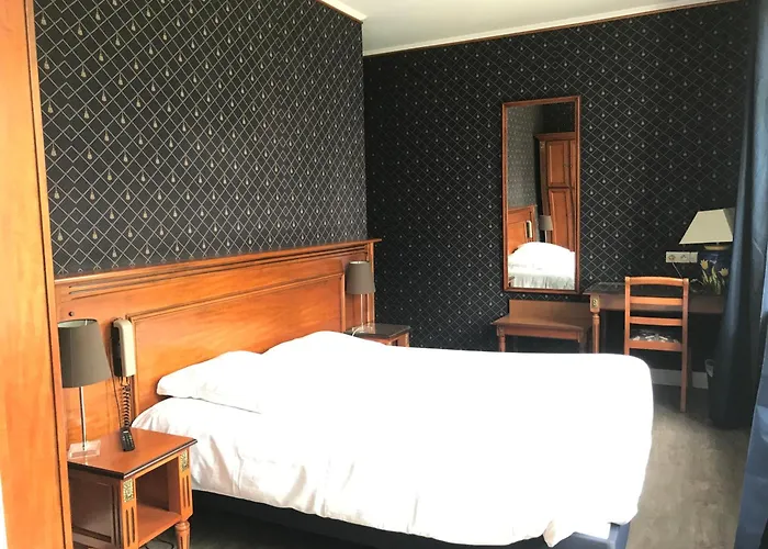 Logis Hôtel&Restaurant - Le Château Des Tourelles 3 étoiles