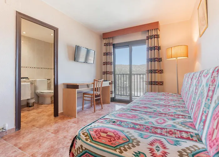 Hotel Mora