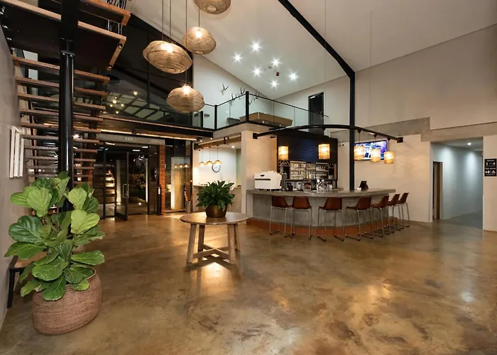 Dragonview Lodge