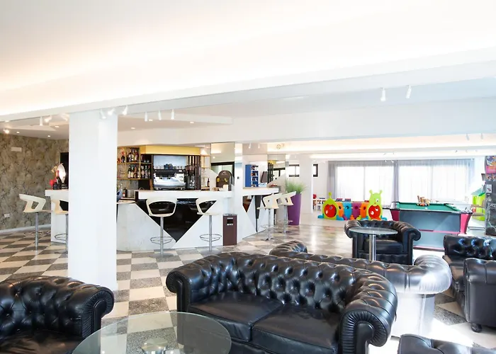 Hotel Baltic Riccione-Fronte Mare