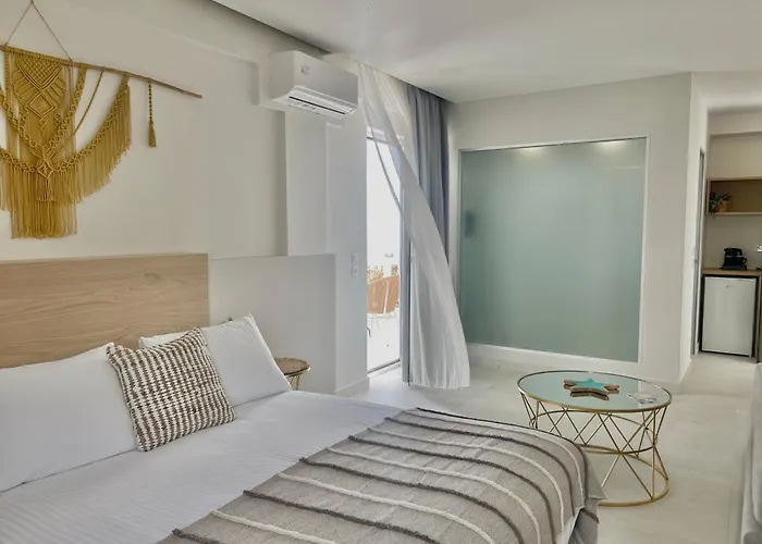 Alexia Beach Hotel