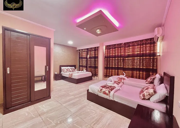 Comfort Sphinx Inn