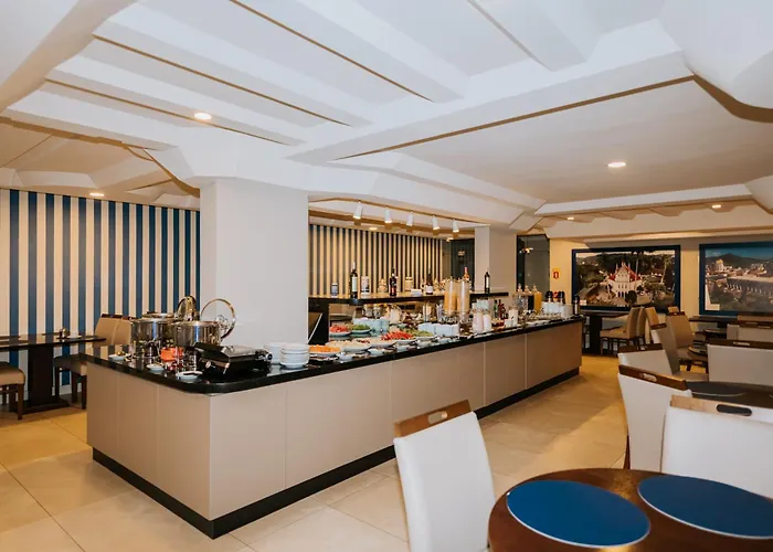 Hotel Himmelblau Blumenau - Com café da manhã, no Centro de Blumenau, próximo ao Neumarkt Shopping