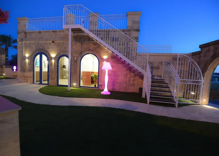 Aqueduct Boutique Rooms