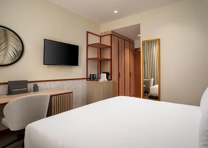 Protea Hotel By Marriott Luanda