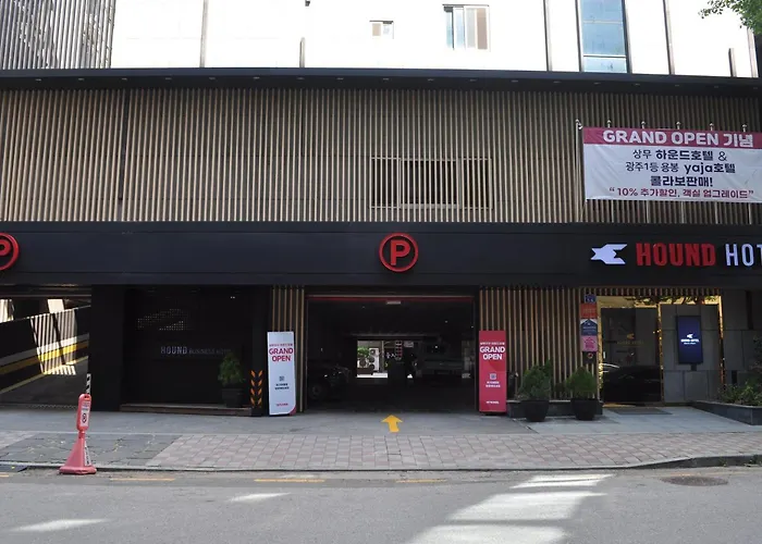 Hound Hotel Sangmu