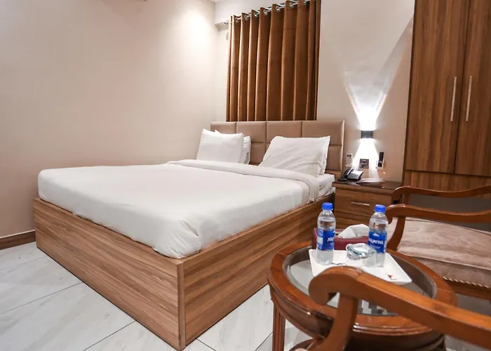 Pearl Inn Hotel