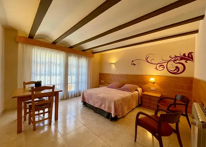 Aparthotel Les Corts