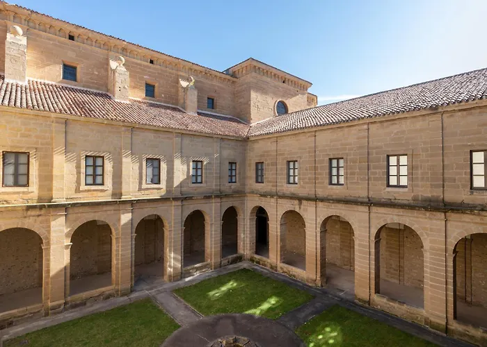 Parador De Sto. Domingo Bernardo De Fresneda