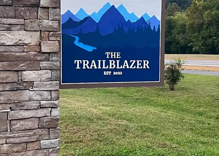Wildflower Room At The Trailblazer Unit 14