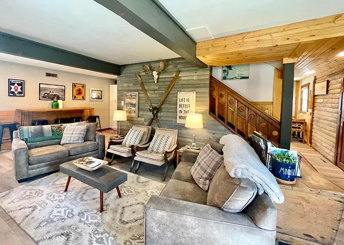 Fireside Inn & Hostel