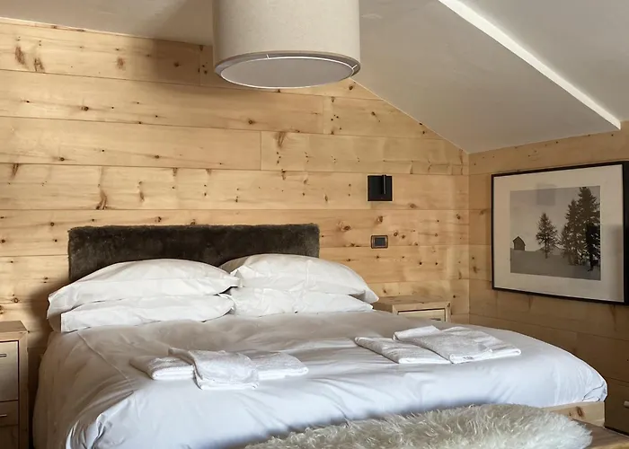 Orso Bianco Hotel & Chalet