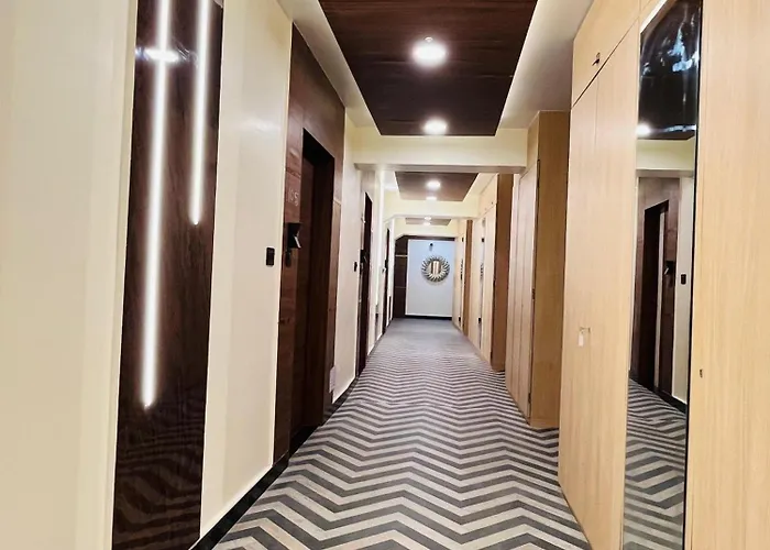 Hotel Broadway Boutique Mall Road Darjeeling - A Luxury Collection - Best Seller