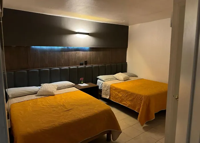 Hotel Santa Cruz