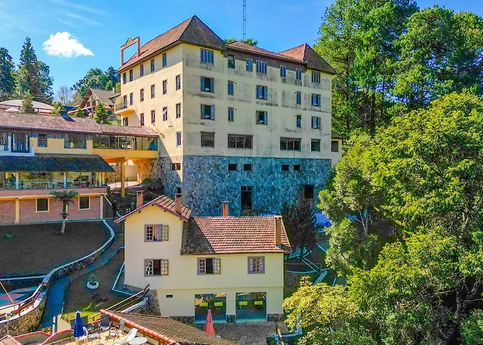 Hotel Ninho Do Falcao