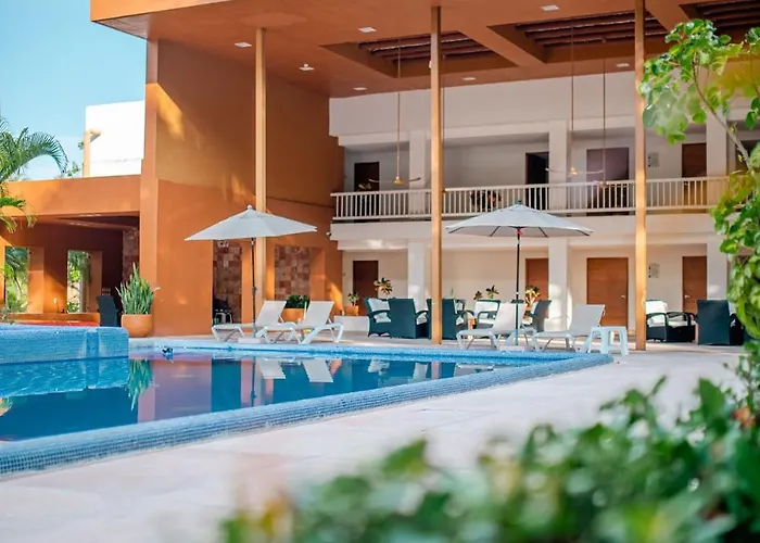 Hotel Ixzi Plus