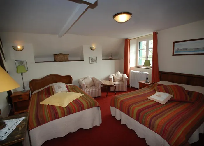 Logis Hôtel Côté Loire - Auberge Ligérienne