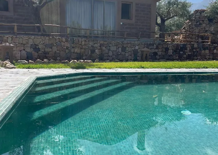 Bin Jbal Resort