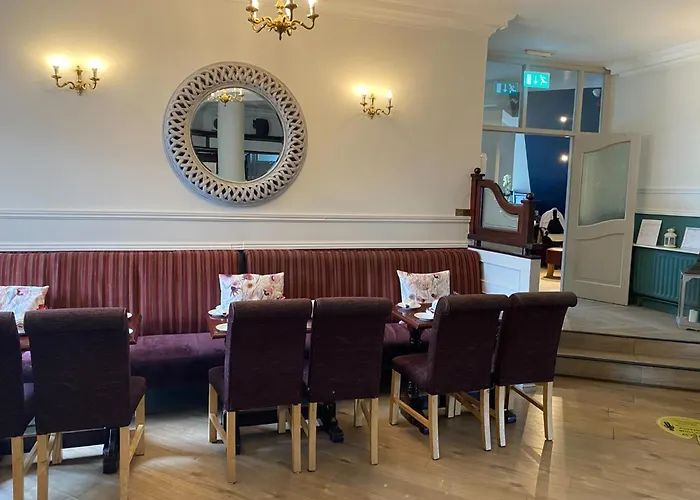 The Town House Hotel
