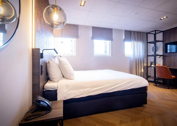 Onderwijshotel De Rooi Pannen Tilburg