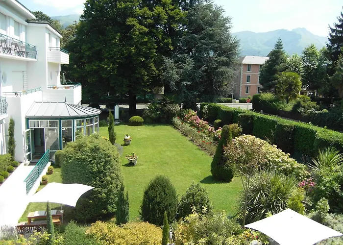Logis Hôtel Le Miramont
