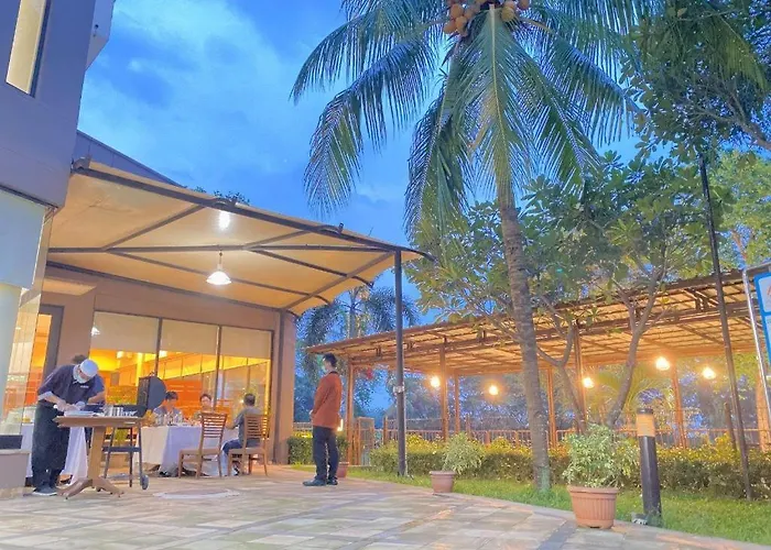 Puri Kiic Golf View Hotel