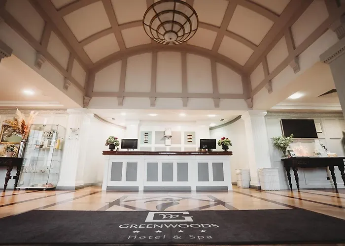 Greenwoods Hotel & Spa