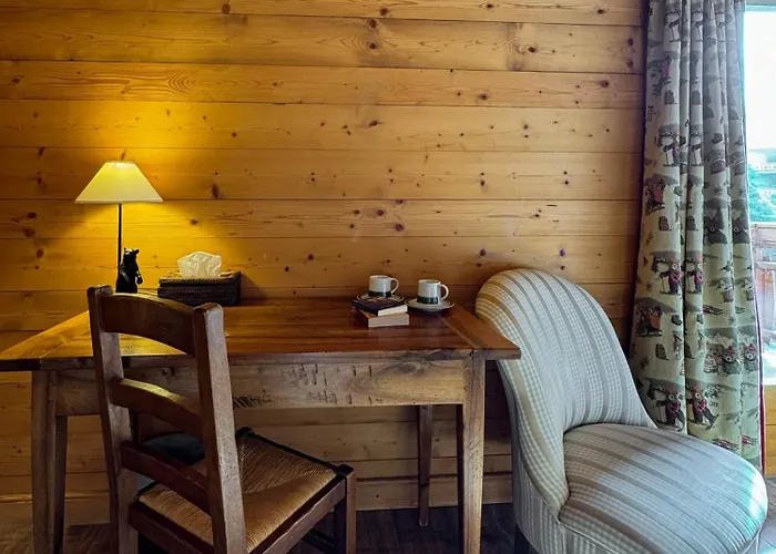 Le Chalet De Flore