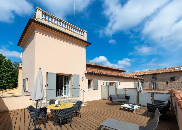 Hotel Golf & Spa Chateau De La Begude The Originals Collection