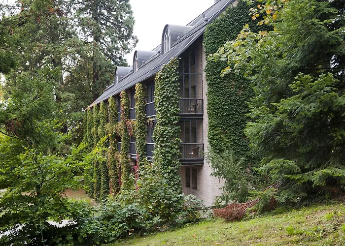 Schloss Muenchenwiler