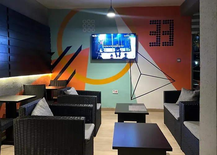 Villa Thirty Three