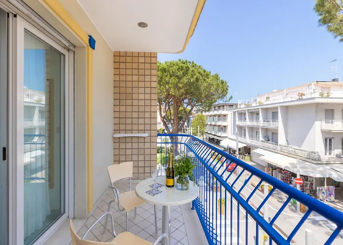 Hotel Caprice B&Brunch - In Centro A Riccione