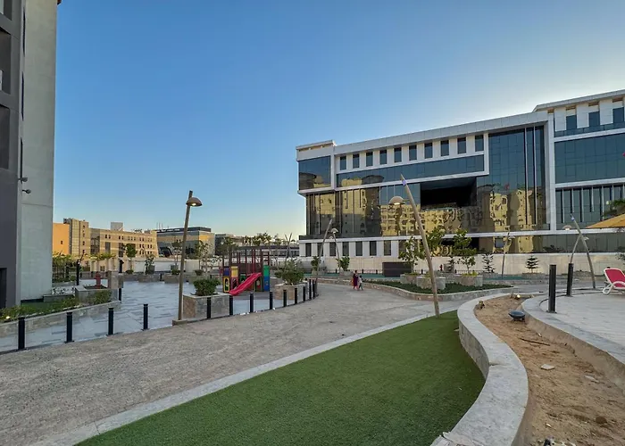 2 Bedroom Luxurious Auc Duplex With Private Balcony - Modern & Cozy