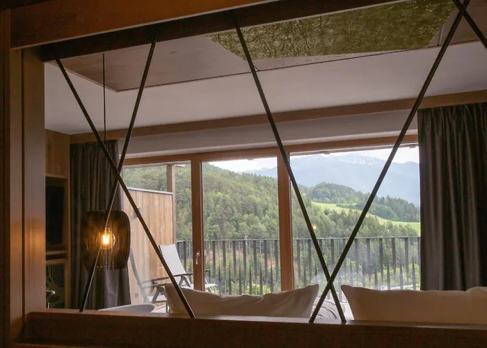 Molaris Lodge