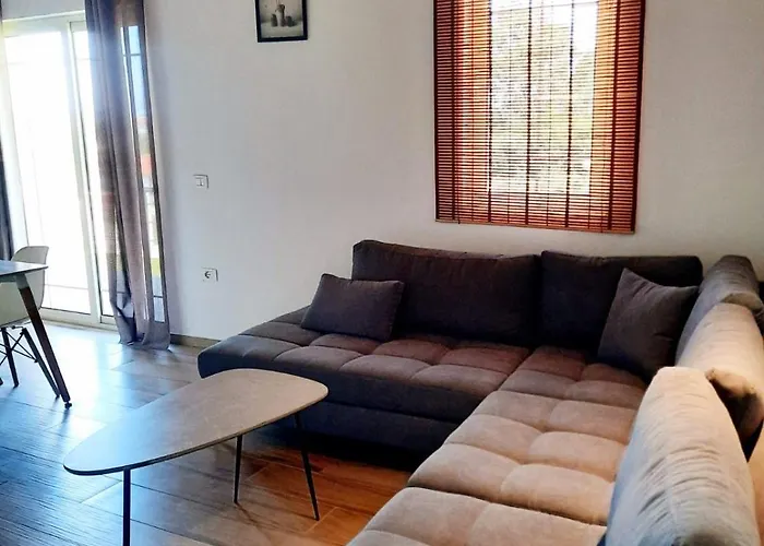 Apartments Alavana