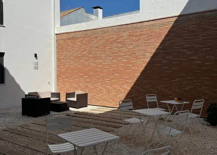 Medina Homes Puente Romano