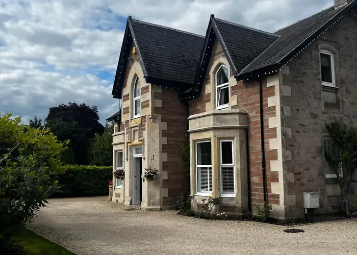Beinn Mhor Lodge, 63 Culduthel Road