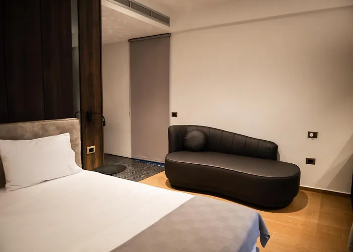 Jost Caravel Hotel