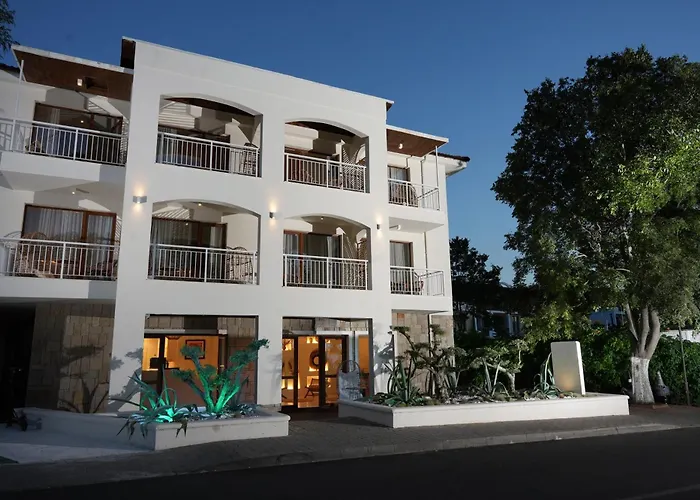 Paradise Bay Hotel