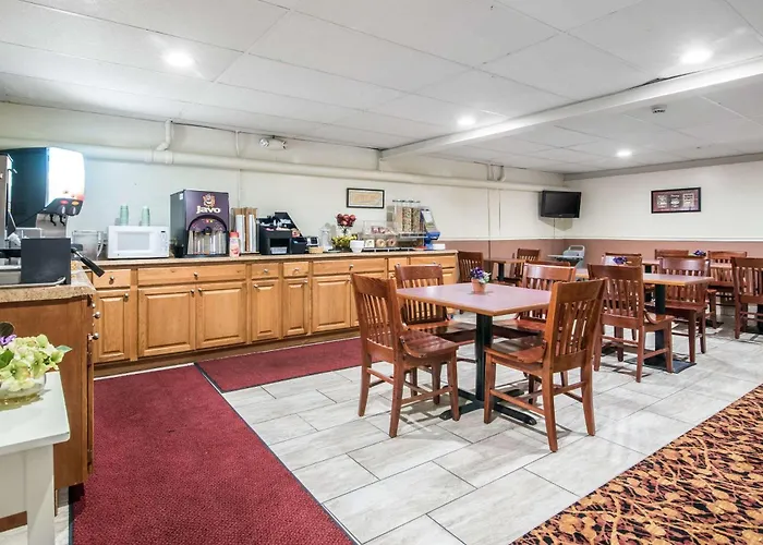 Tiltonlodge Inn & Suites