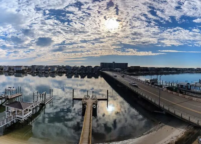 Harbor Inn