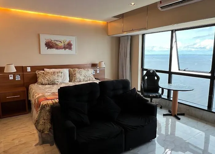Flat no Condomínio do Edifício Tropical Executive e residence com Vista para o Rio