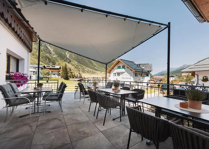 Hotel Alpina