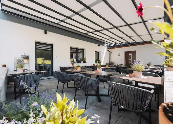 Hotel Alpina