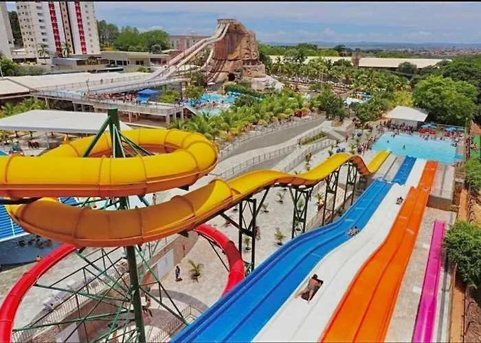 Spazzio diRoma Com Parque Acqua Park Diroma Incluso