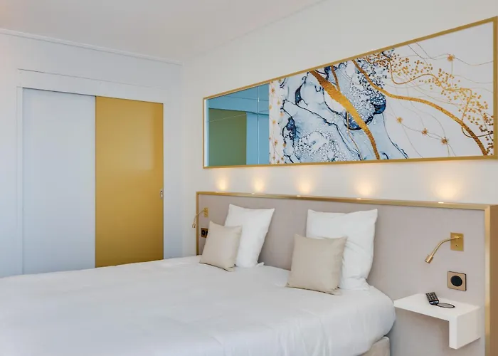 Brit Hotel Orléans St Jean de Braye - L'Antarès